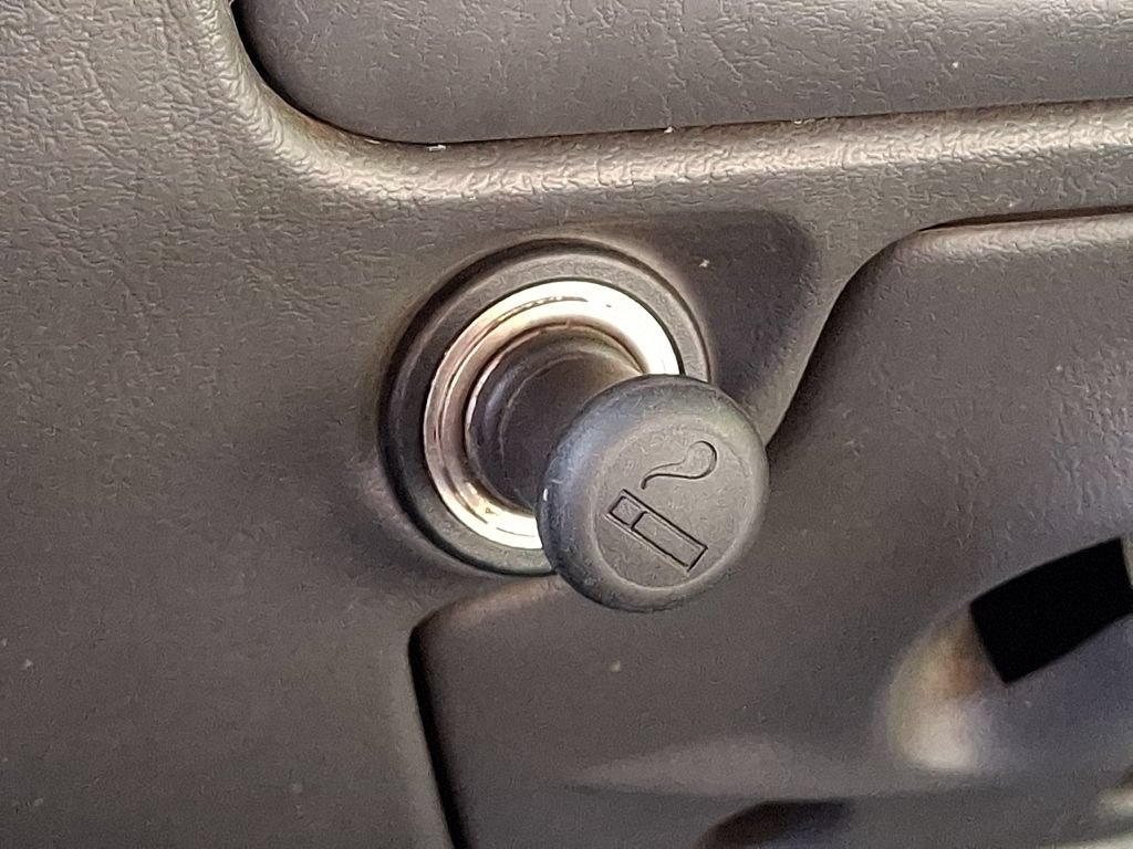 Used 2002 Ford F350 Lariat AWD/4WD image 25
