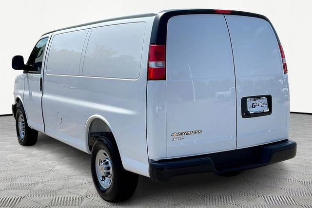 New 2025 Chevrolet Express 3500 w/ Driver Convenience Package image 4