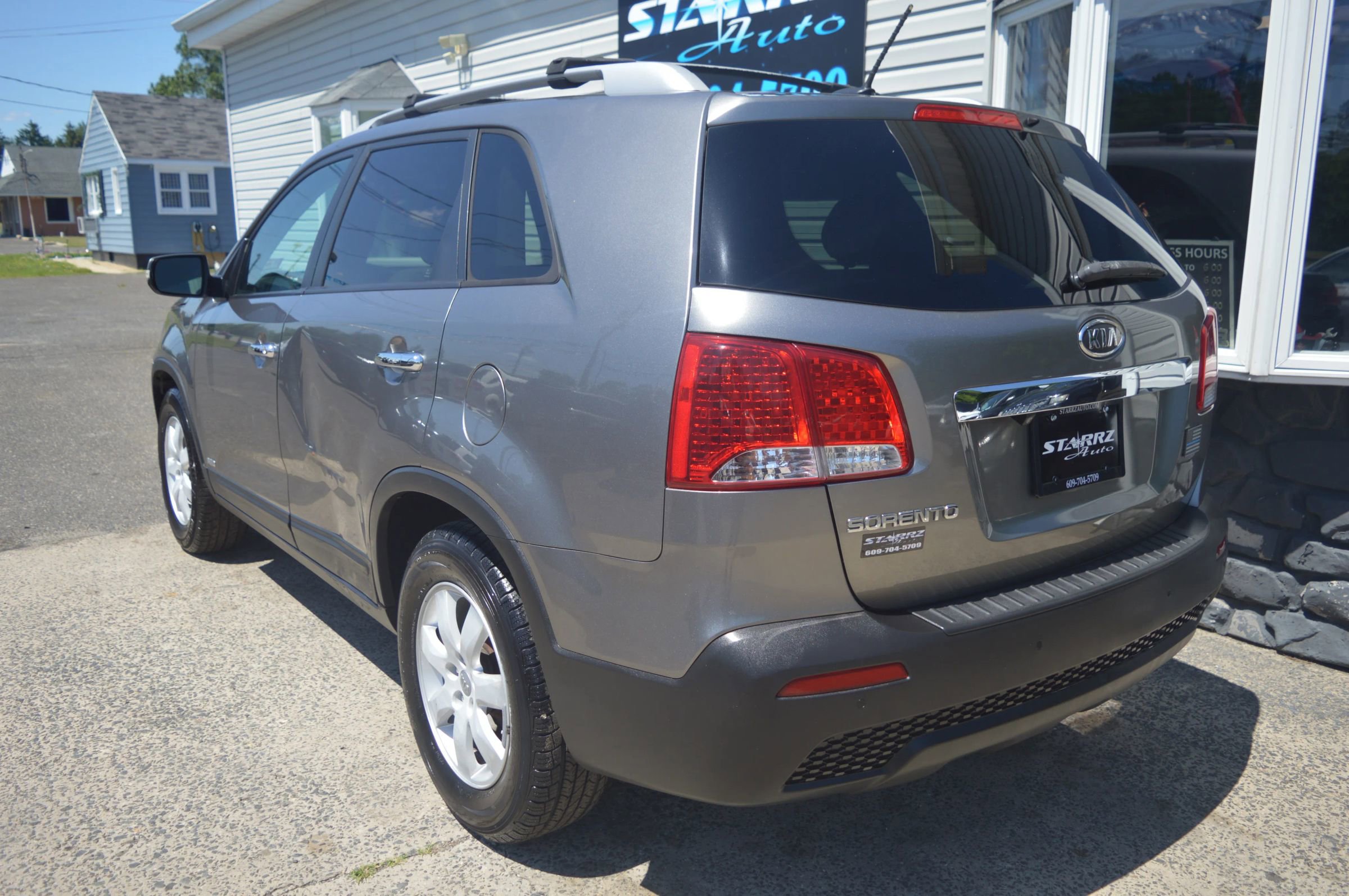 Used 2012 Kia Sorento LX w/ Convenience Pkg AWD/4WD image 3