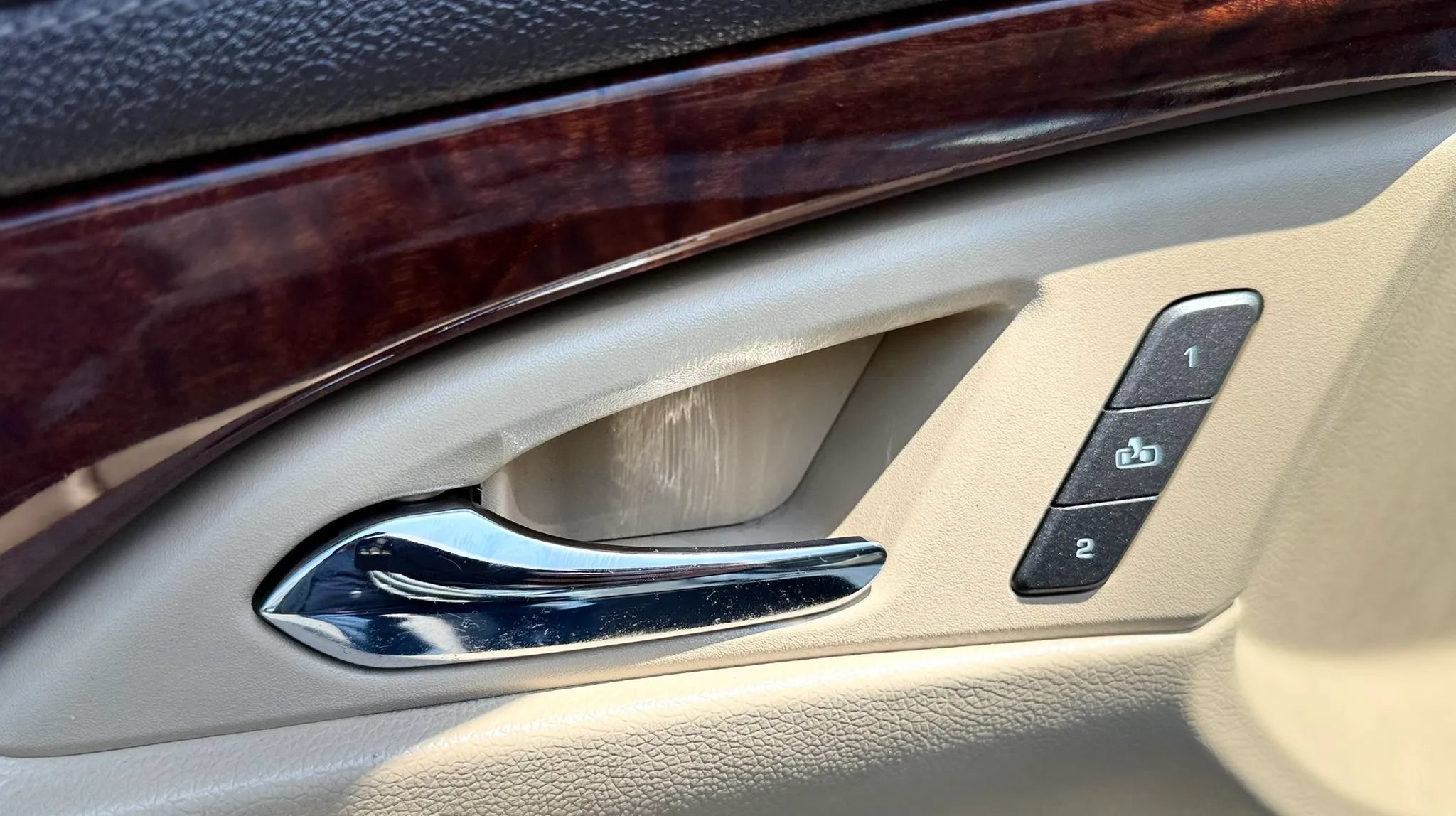 Used 2009 Cadillac CTS 3.6 AWD image 24