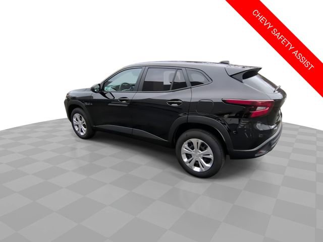 Used 2024 Chevrolet Trax LS image 6