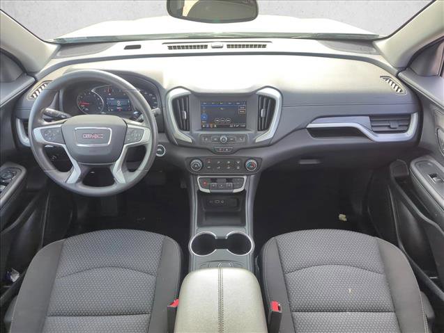 Used 2024 GMC Terrain SLE image 15