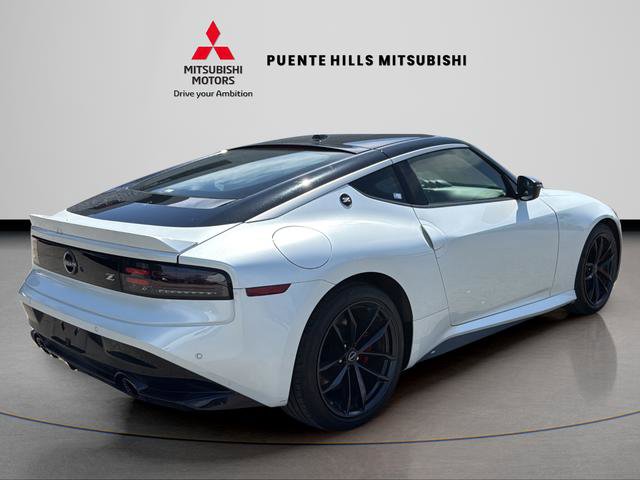 Used 2024 Nissan Z Performance w/ Floor Mat Package RWD image 5