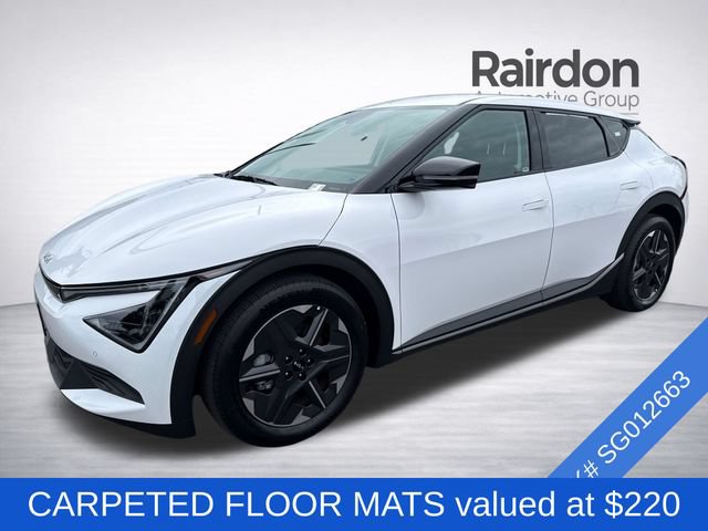 Used 2025 Kia EV6 Light RWD image 3