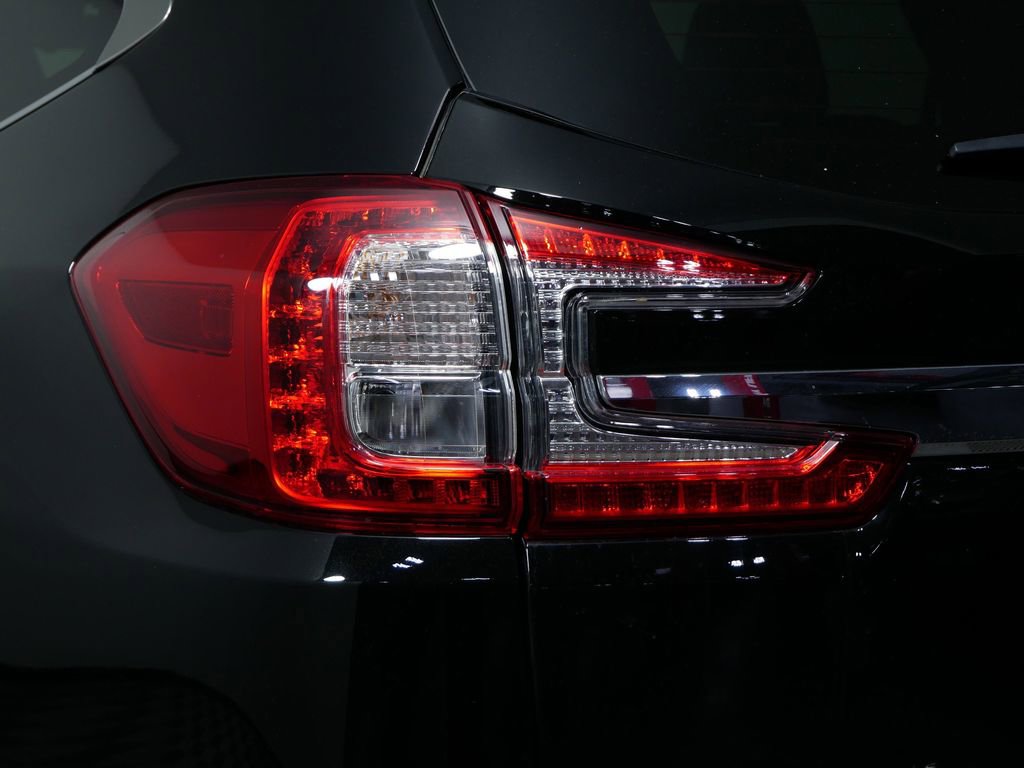 Used 2024 Subaru Ascent Touring image 12