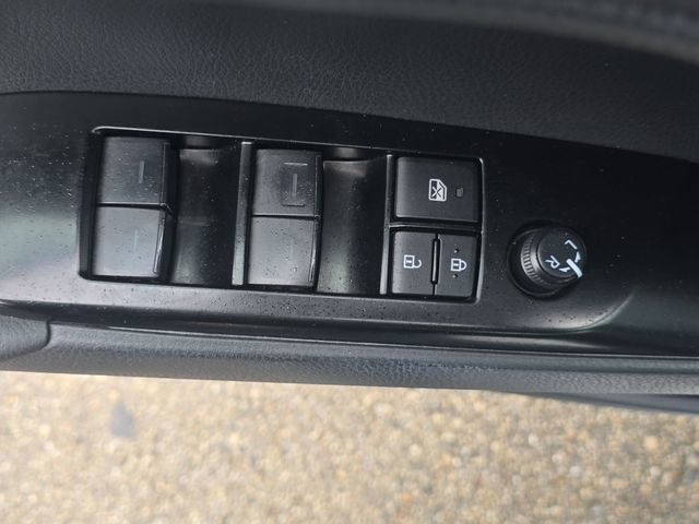 Used 2025 Toyota Camry LE image 27