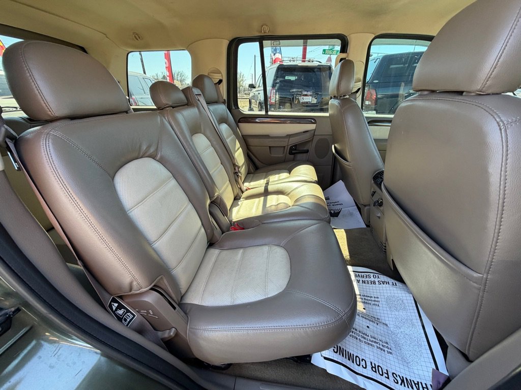 Used 2003 Ford Explorer Eddie Bauer image 8