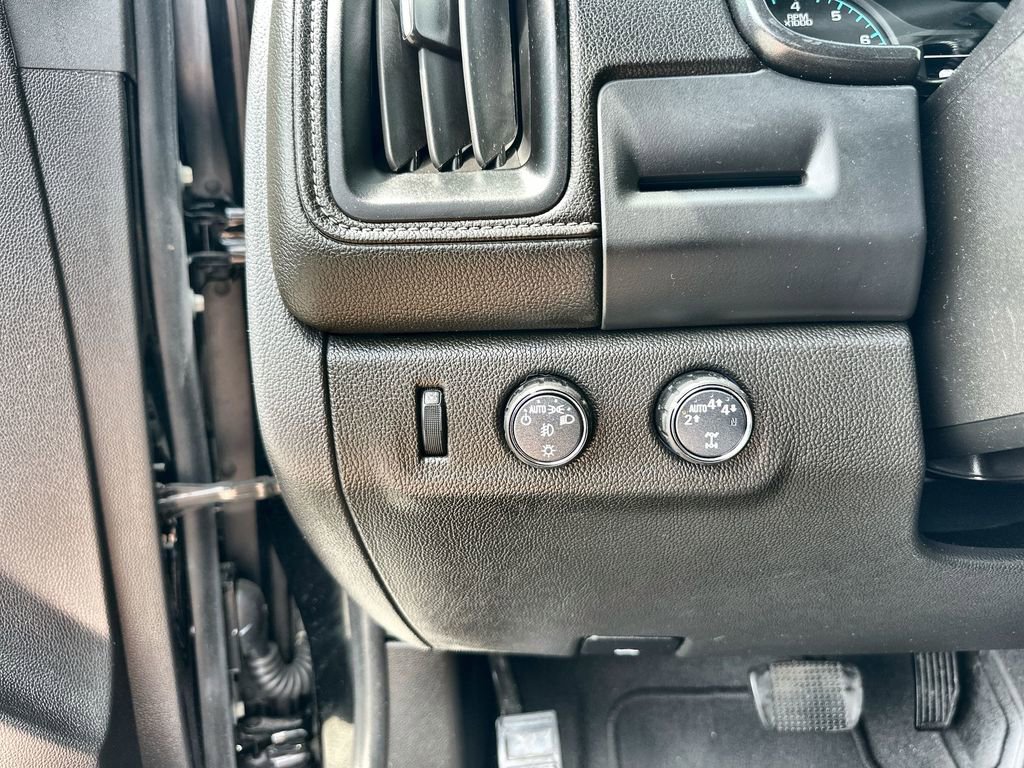 Certified 2022 GMC Canyon Elevation w/ Trailering Package AWD/4WD image 18