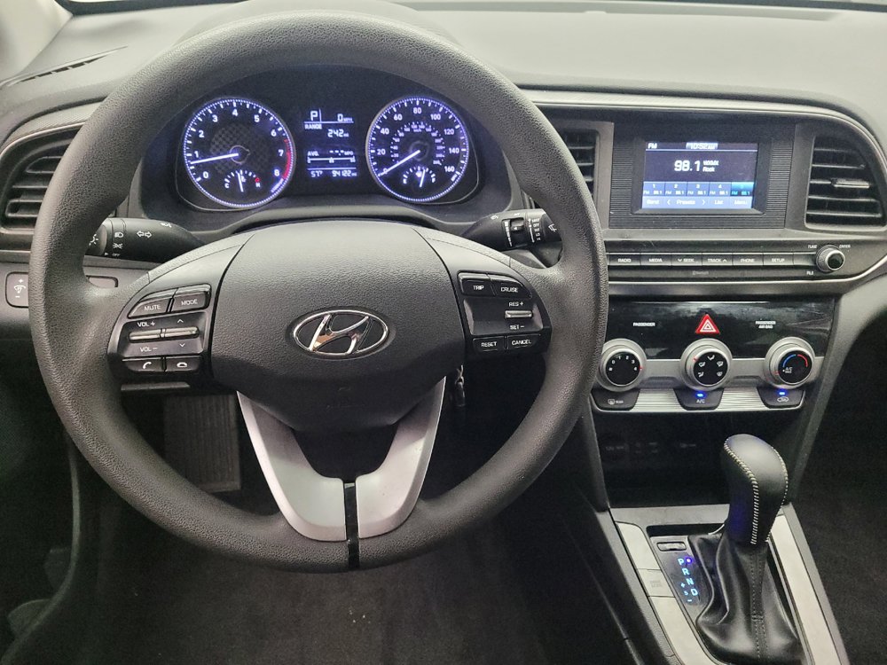 Used 2019 Hyundai Elantra SE w/ Cargo Package FWD image 22