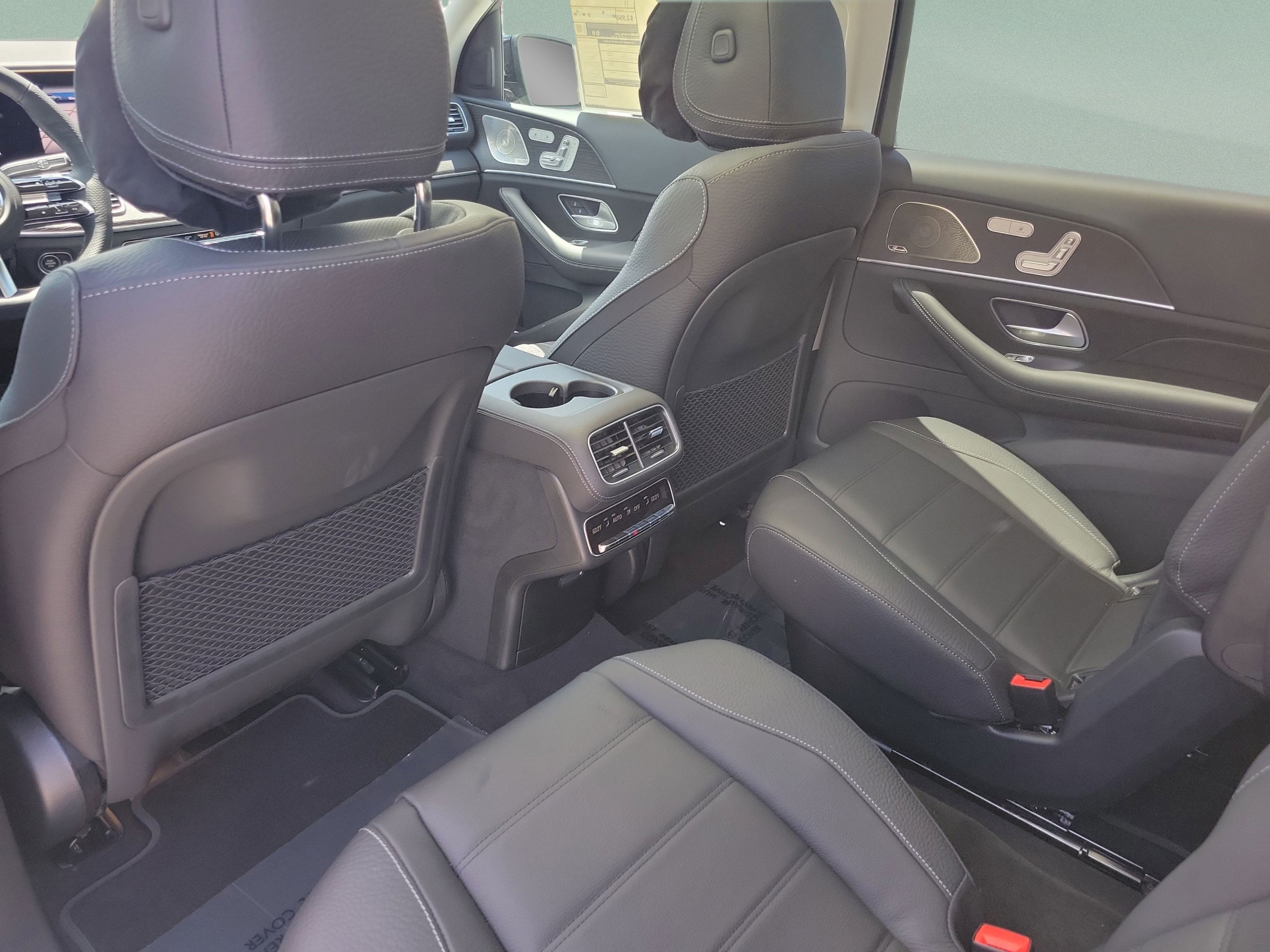 New 2026 Mercedes-Benz GLS 450 4MATIC image 10