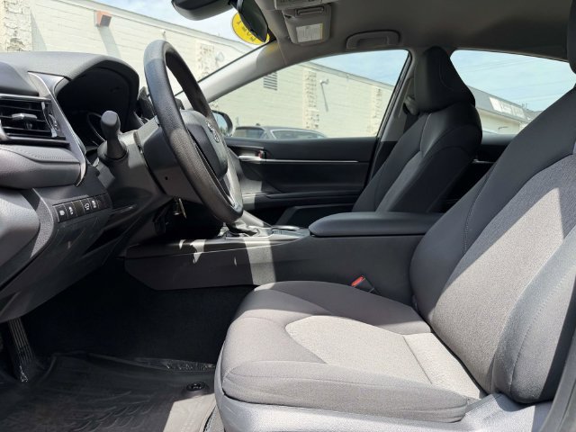 Used 2024 Toyota Camry LE FWD image 16