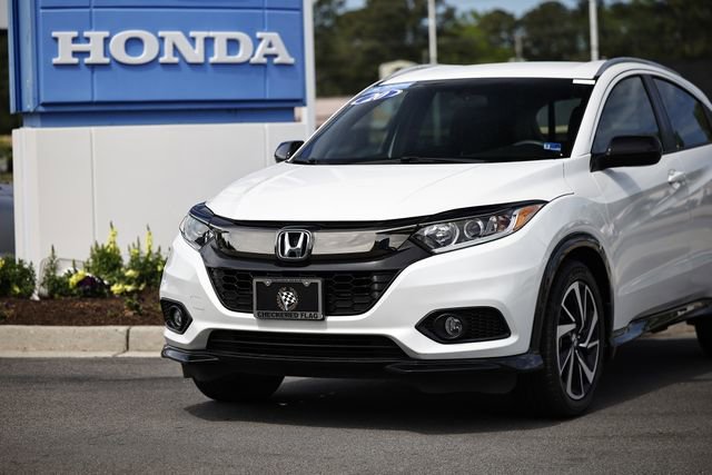Certified 2020 Honda HR-V Sport image 2