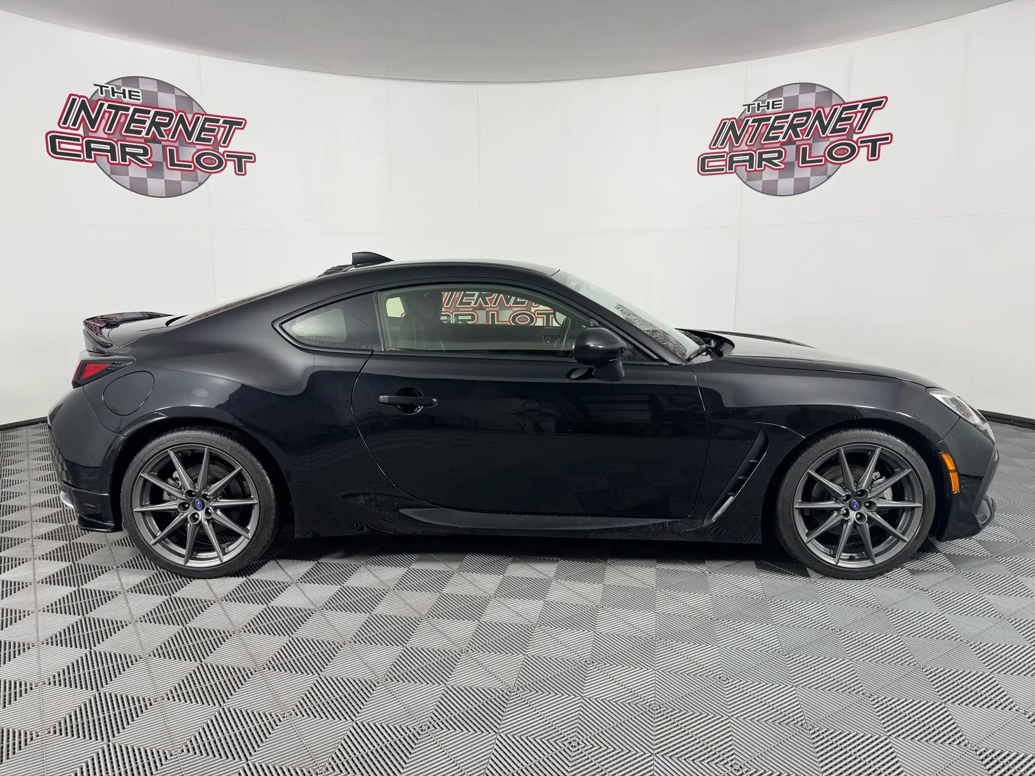 Used 2022 Subaru BRZ Limited RWD image 8
