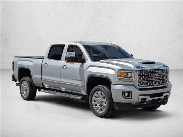 Used 2019 GMC Sierra 2500 Denali w/ Duramax Plus Package video 3