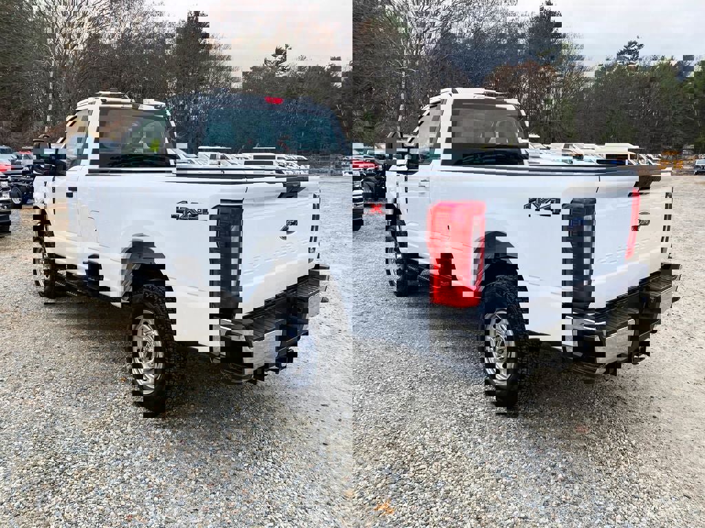 New 2026 Ford F250 XL w/ XL Chrome Package image 5