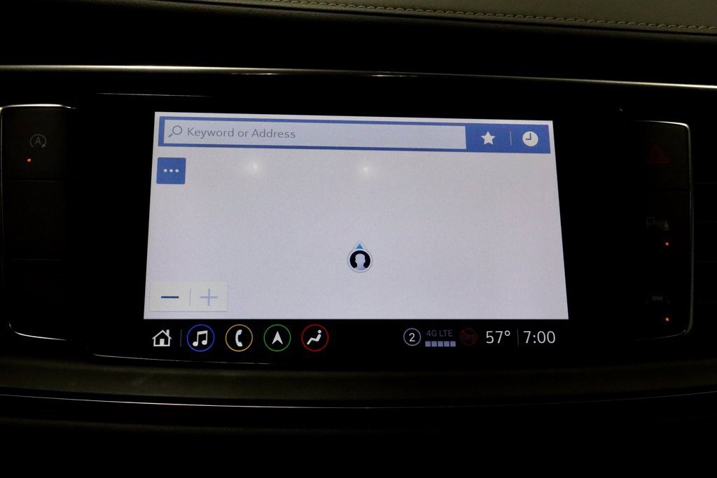 Used 2024 Buick Enclave Premium image 4