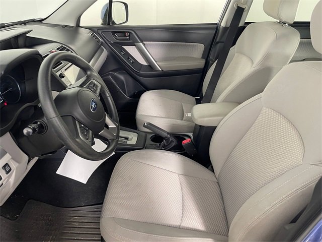 Used 2017 Subaru Forester 2.5i Premium image 2