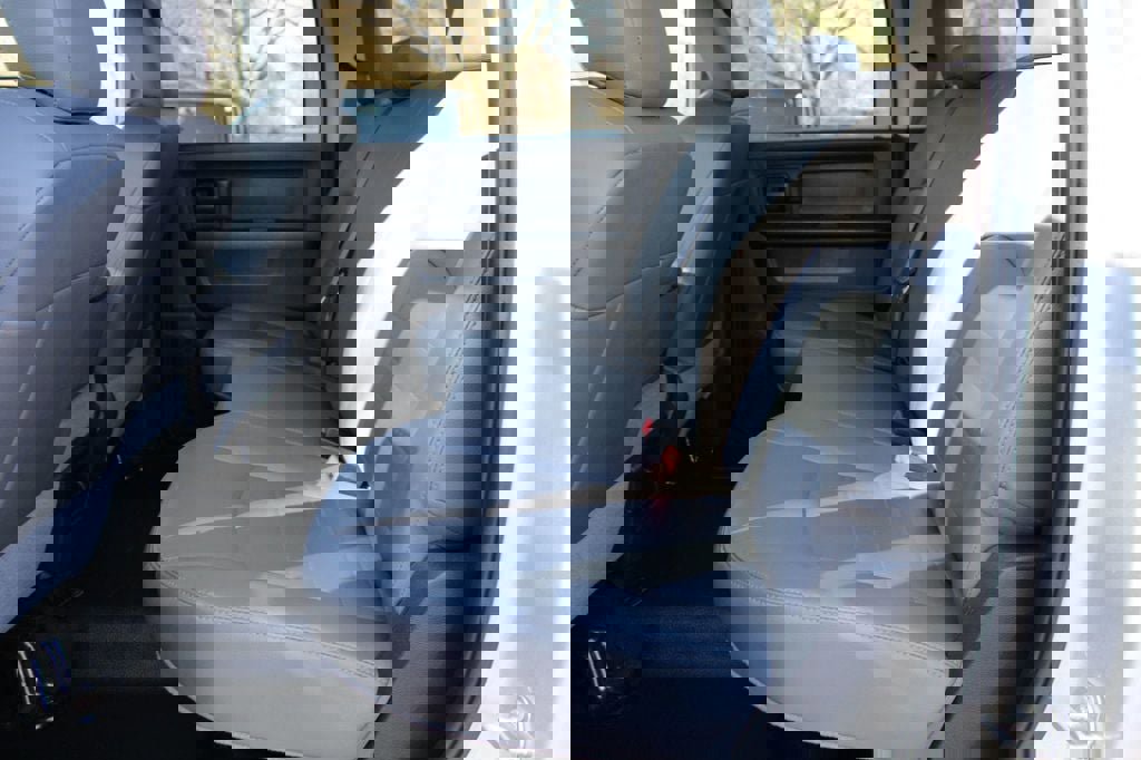 Used 2018 RAM 2500 Tradesman w/ Chrome Appearance Group image 35