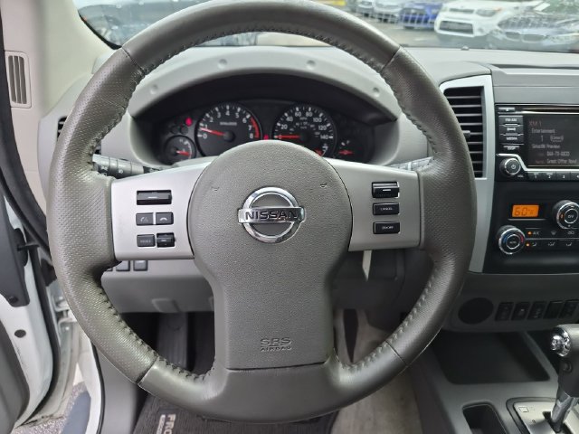 Used 2018 Nissan Frontier SV w/ Value Truck Package RWD image 12