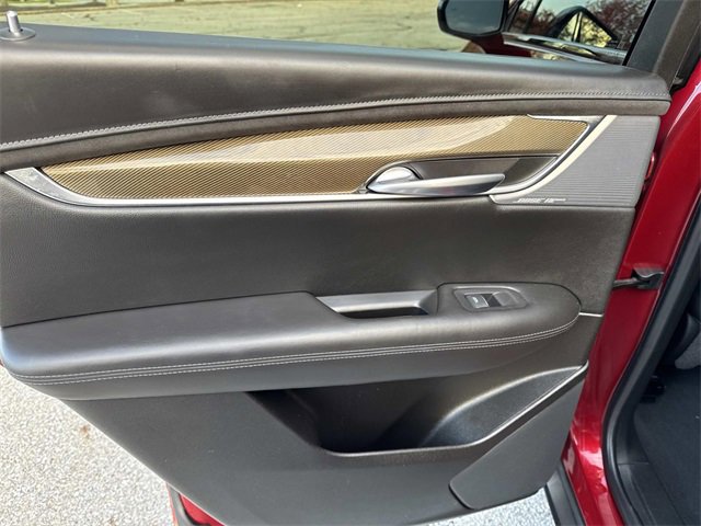 Used 2021 Cadillac XT5 Sportv w/ Platinum Package image 10