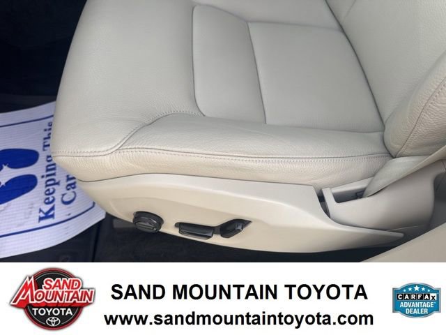 Used 2024 Volvo XC90 B6 Core w/ Protection Package Premier image 15