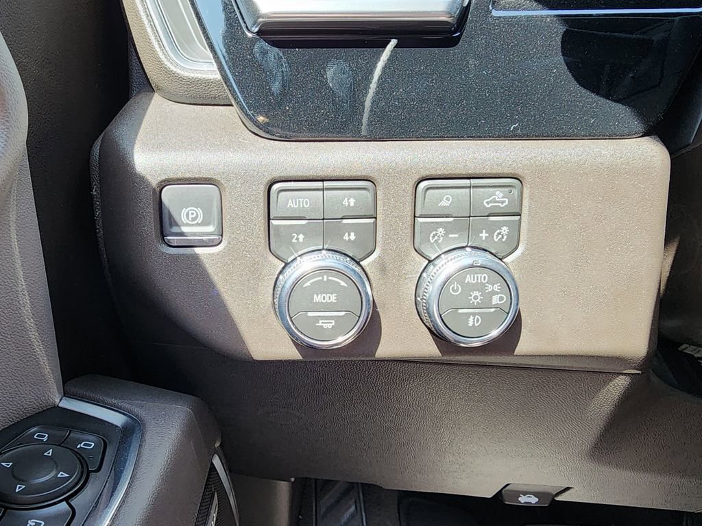 New 2026 GMC Sierra 1500 SLT image 20