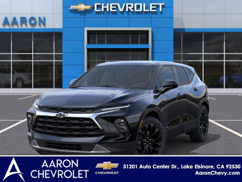 New 2026 Chevrolet Blazer LT w/ LPO, Black Sport Package FWD image 7