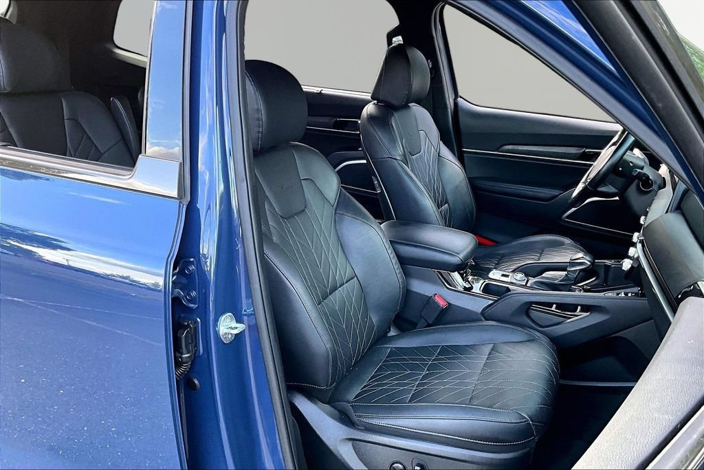 Used 2024 Kia Telluride EX X-Line AWD/4WD image 23
