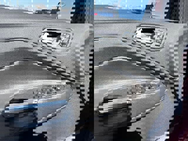 Used 2013 Ford Escape Titanium image 22