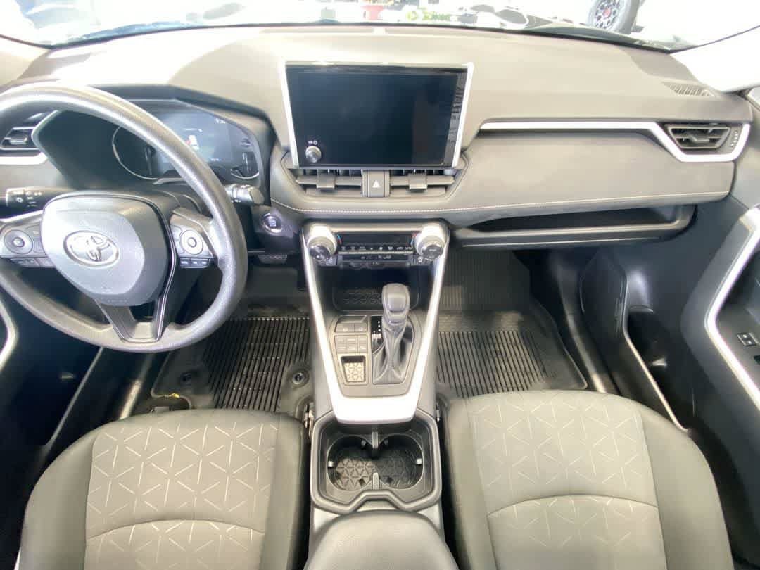 Used 2024 Toyota RAV4 XLE w/ Convenience Package AWD/4WD image 23