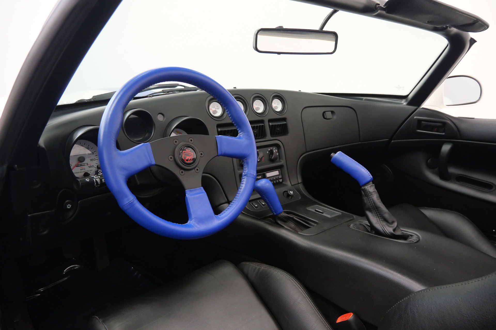 Used 1996 Dodge Viper RT/10 RWD image 13