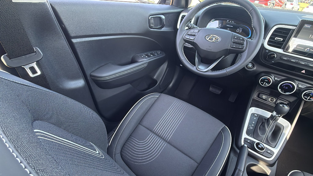 New 2026 Hyundai Venue SEL FWD image 14