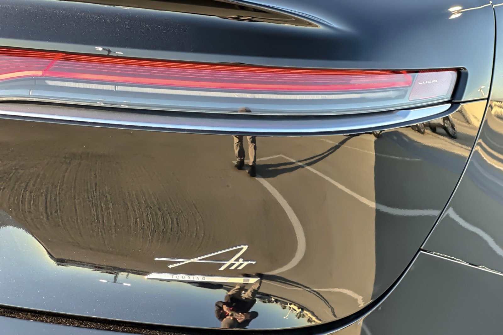 Used 2024 Lucid Air Touring image 24