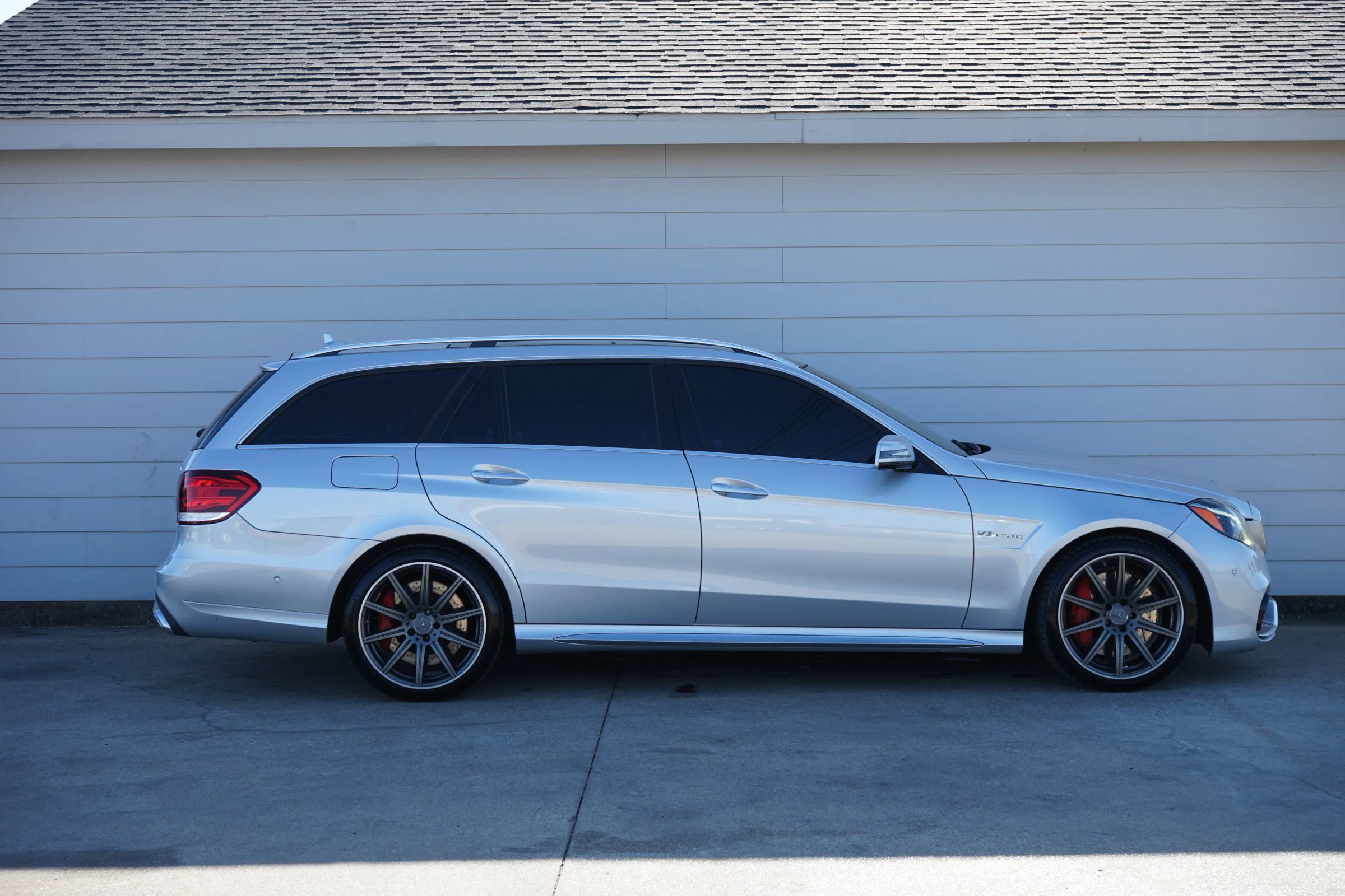 Used 2015 Mercedes-Benz E 63 AMG S-Model image 2