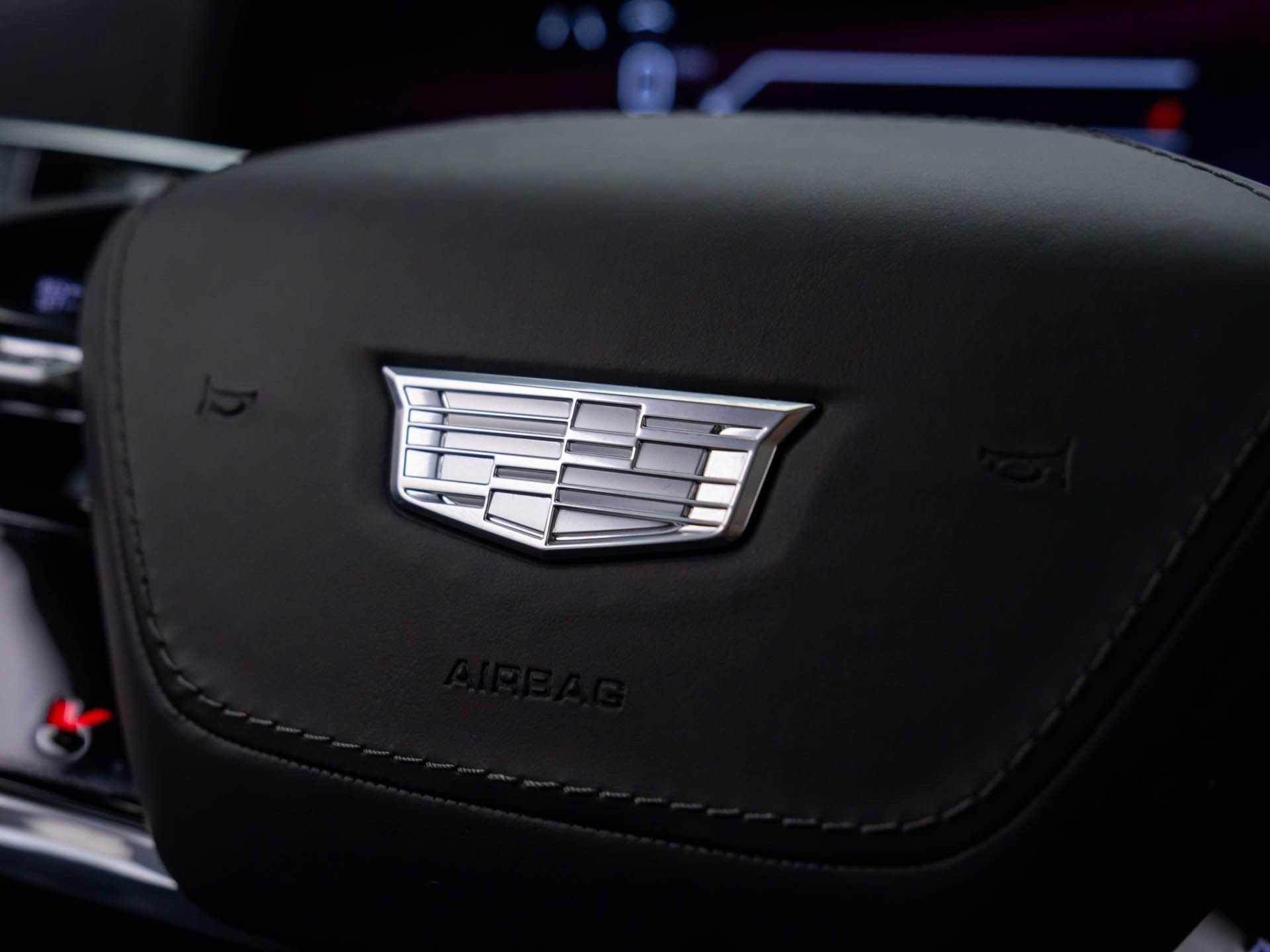 New 2025 Cadillac Escalade IQ Sport 2 w/ LPO, ONYX Package image 33