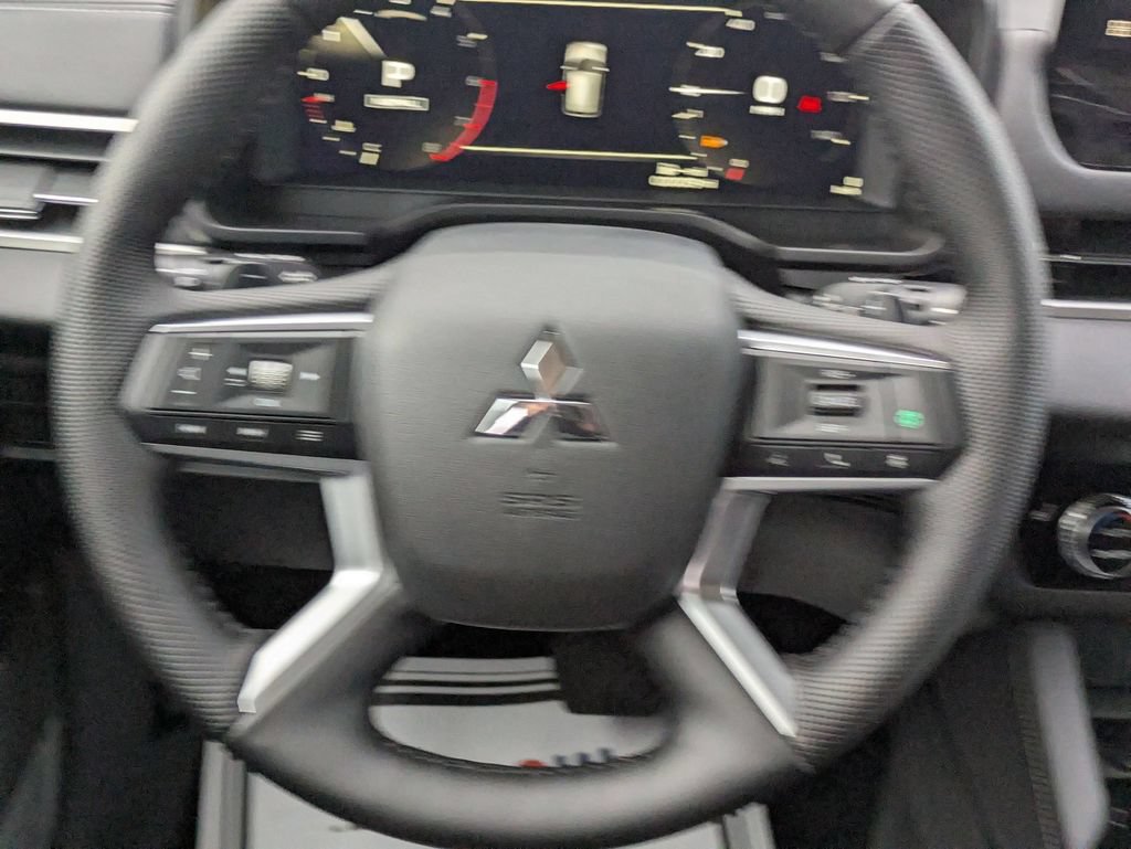 New 2026 Mitsubishi Outlander SE FWD image 19