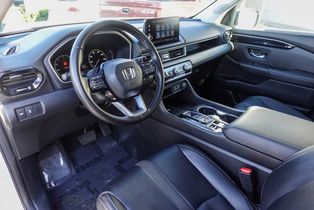 Used 2024 Honda Pilot Touring image 12