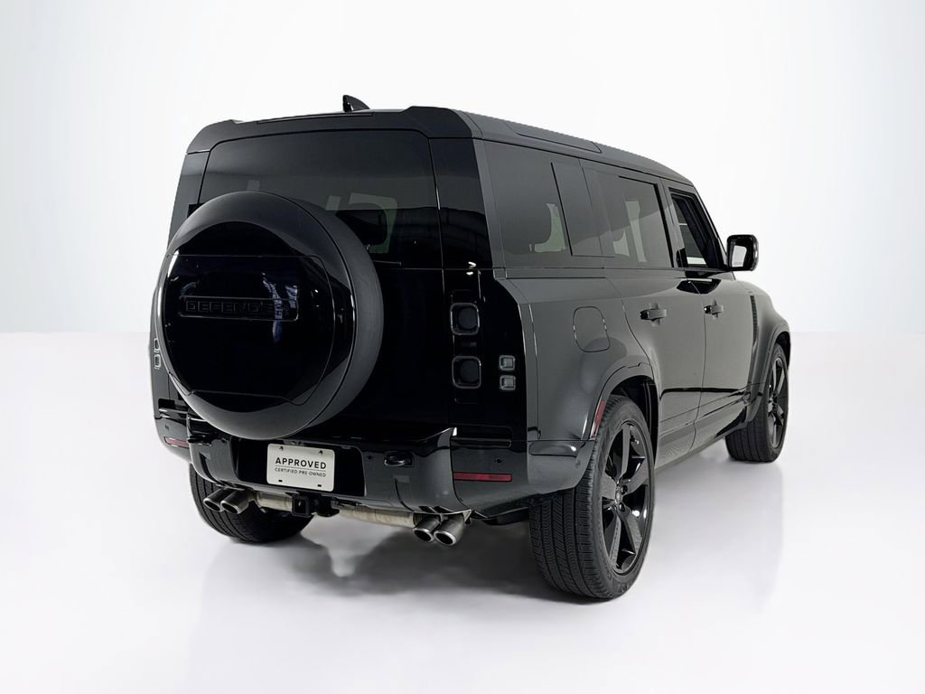Used 2025 Land Rover Defender 110 V8 AWD/4WD image 5