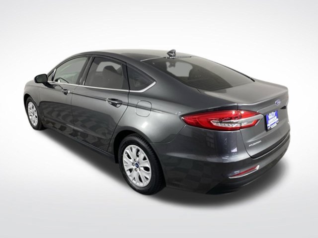Used 2020 Ford Fusion S FWD image 9