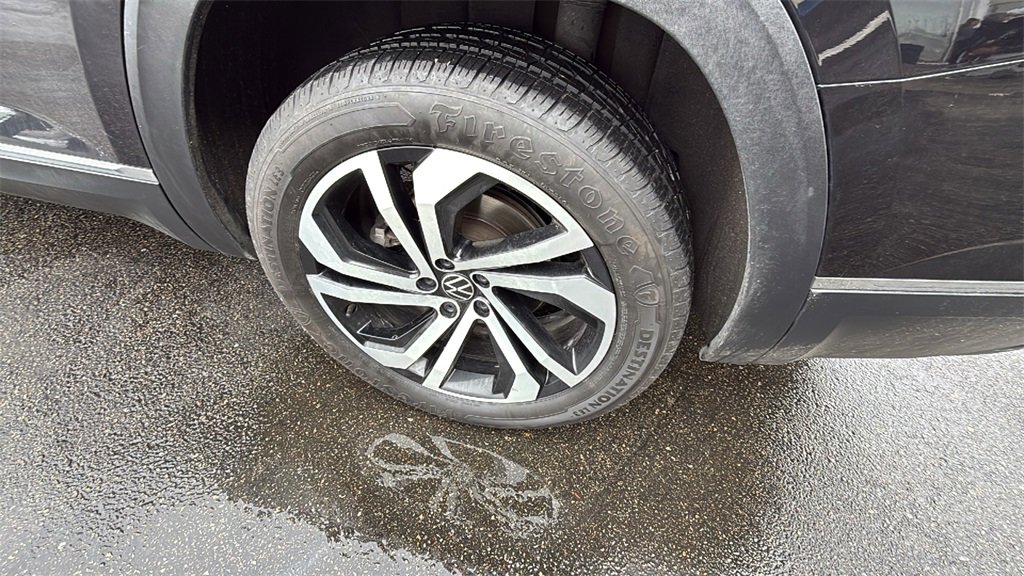 Used 2023 Volkswagen Atlas SEL image 33