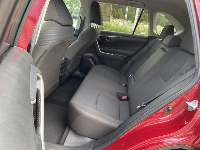 Used 2023 Toyota RAV4 LE AWD/4WD image 16
