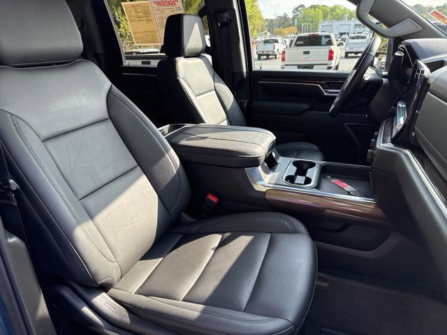 Used 2025 Chevrolet Silverado 2500 LT w/ Trail Boss Package AWD/4WD image 30