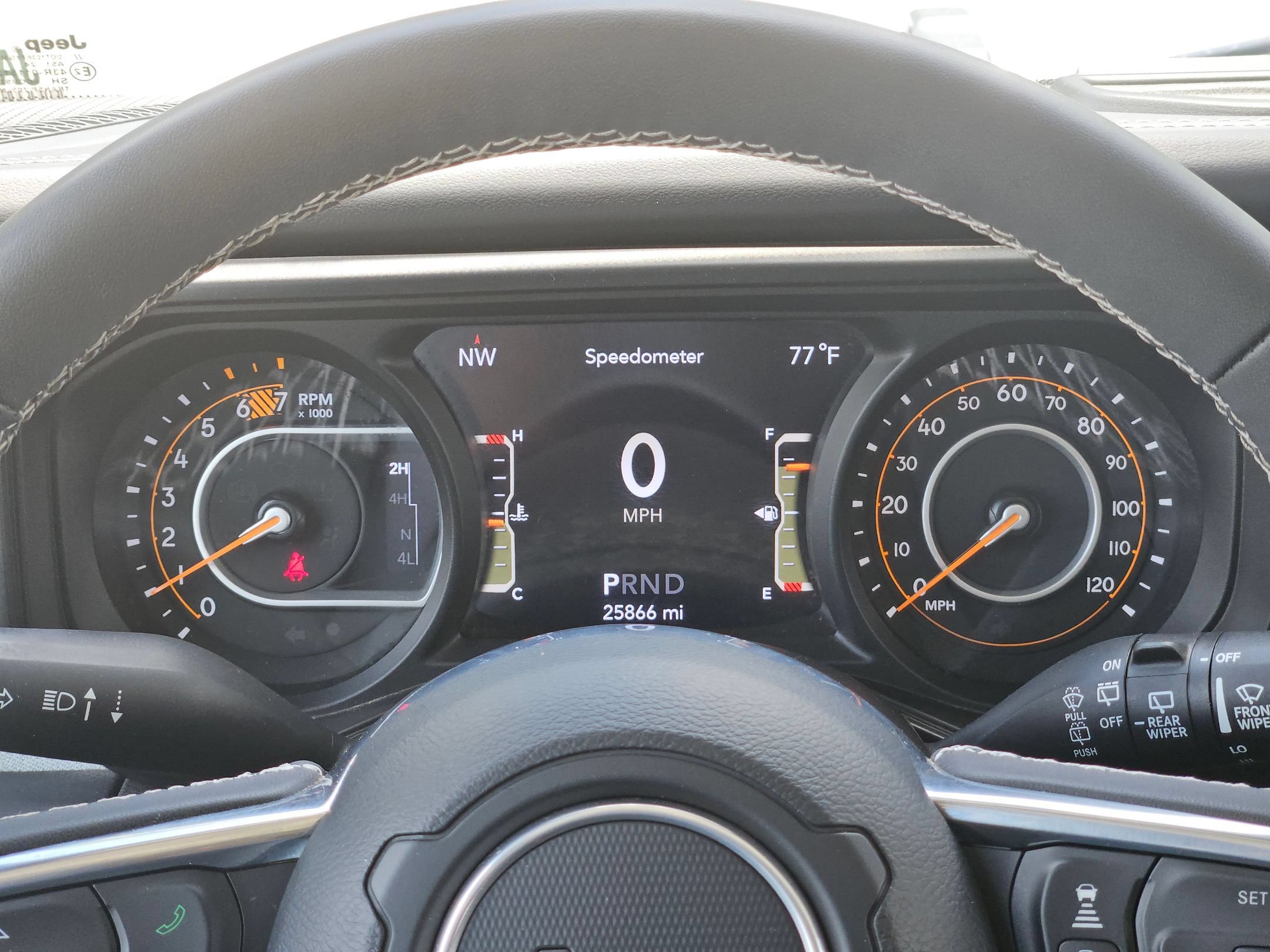 Used 2025 Jeep Wrangler Unlimited Sahara AWD/4WD image 23