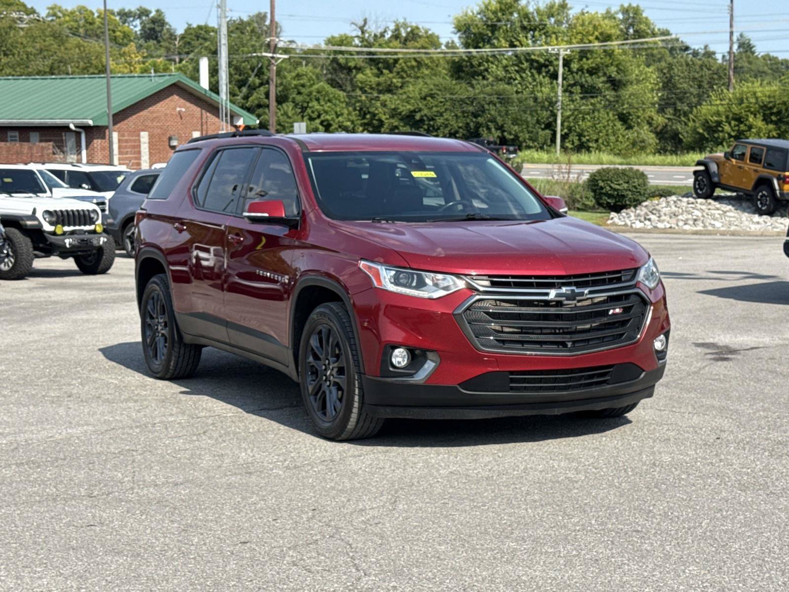Used 2020 Chevrolet Traverse RS w/ LPO, Floor Liner Package FWD image 3