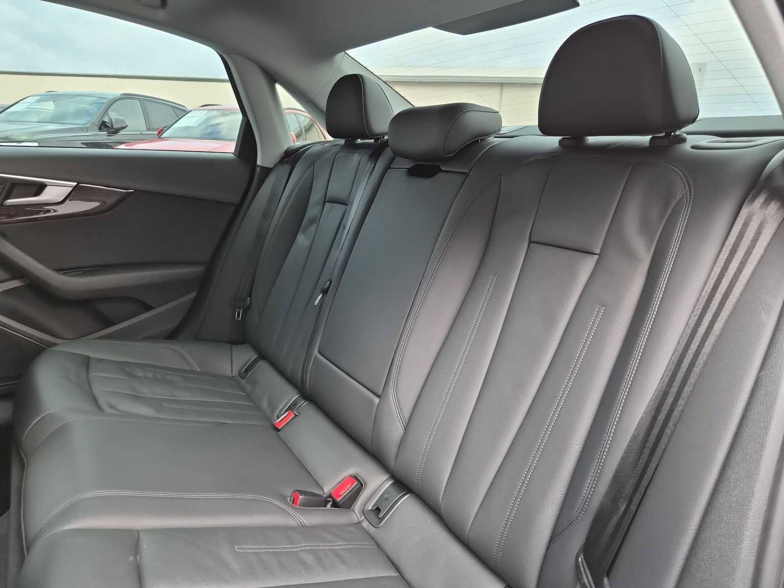 Used 2019 Audi A4 2.0T Premium w/ Convenience Package image 19