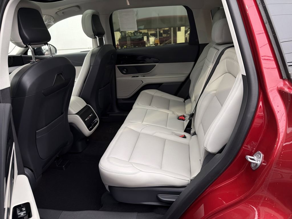 New 2026 Lincoln Nautilus Premier w/ Equipment Group 102A image 6