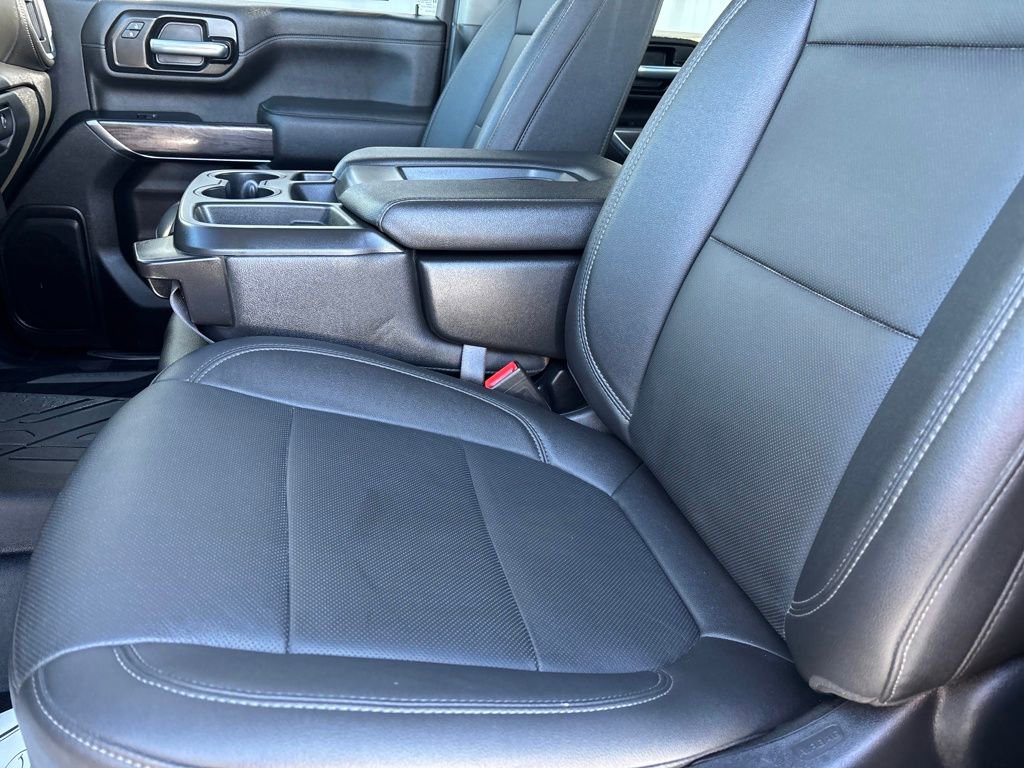 Used 2022 Chevrolet Silverado 2500 LTZ w/ Gooseneck/5TH Wheel Package image 25