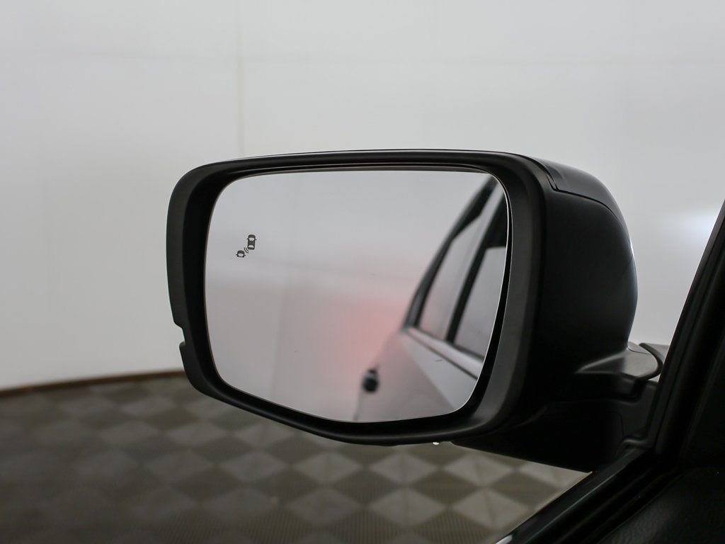 Used 2023 Honda Pilot Touring image 39