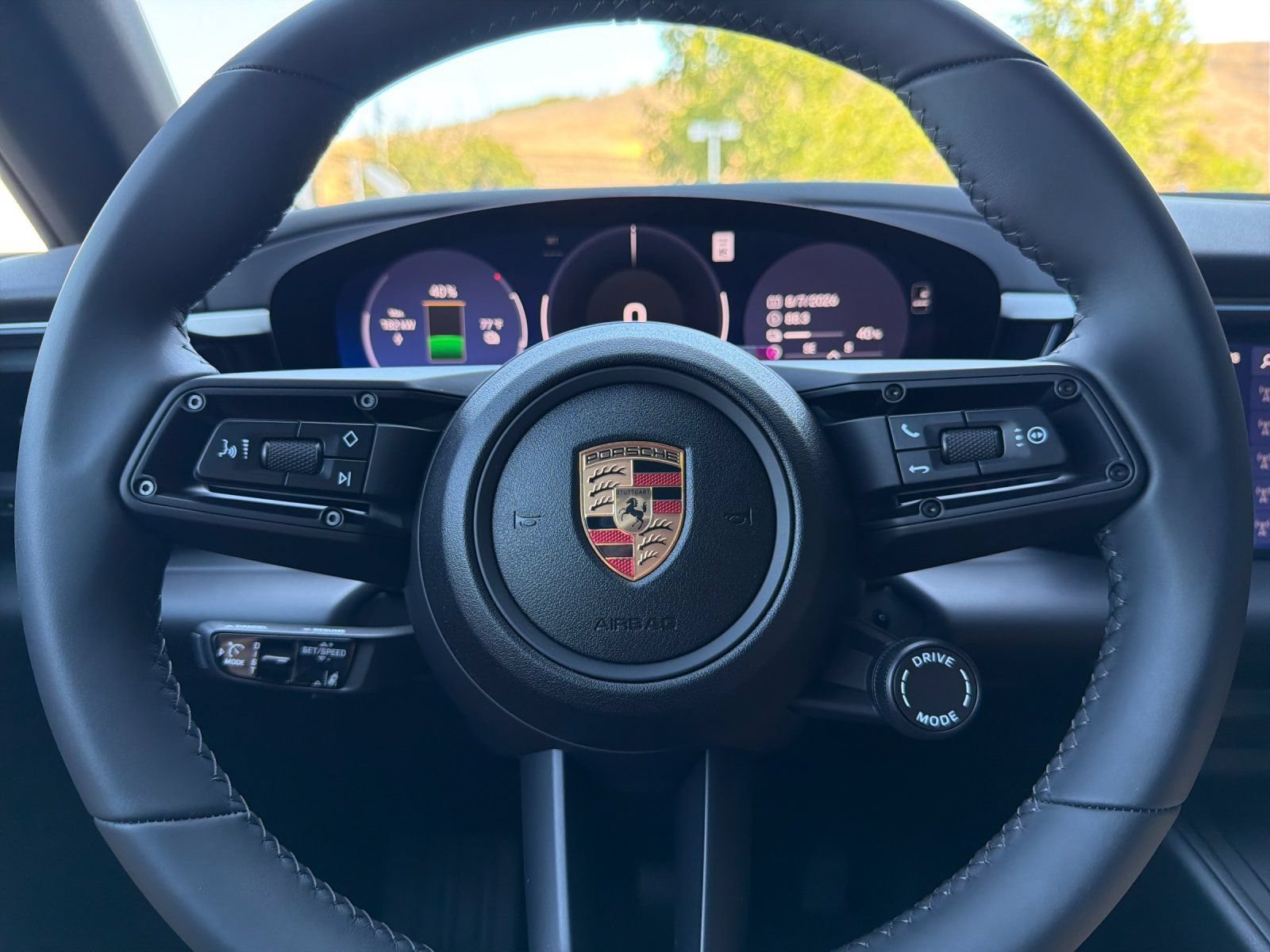 New 2026 Porsche Macan 4 Electric AWD/4WD image 22