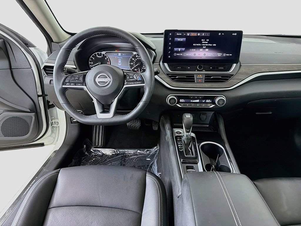 Used 2023 Nissan Altima 2.5 SL AWD/4WD image 29